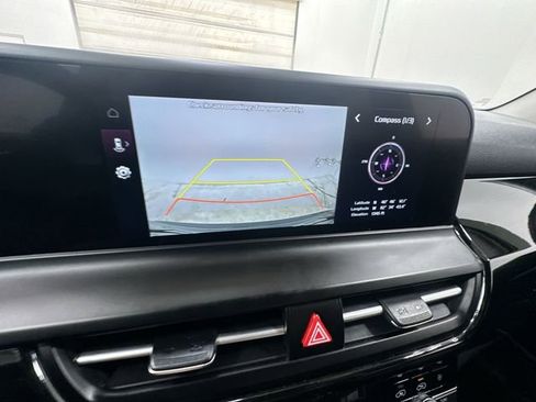 Certified 2025 Kia Seltos X-Line image 24