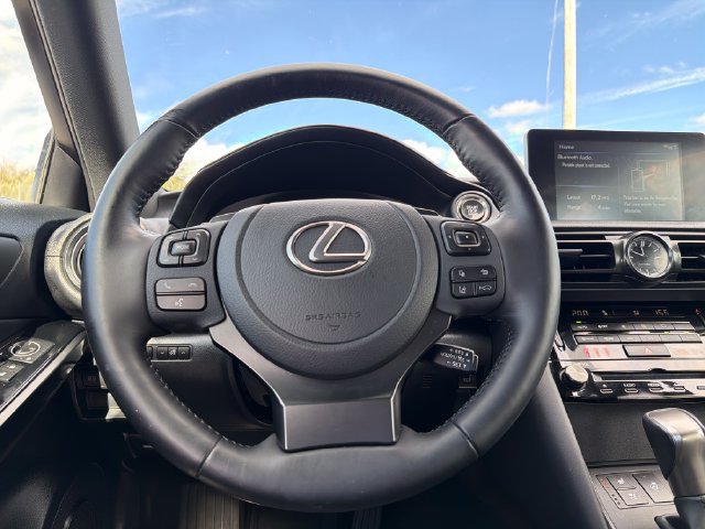 Used 2023 Lexus IS 300 AWD w/ Comfort Package image 18