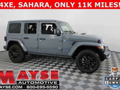 Used 2025 Jeep Wrangler Unlimited Sahara w/ Safety Group