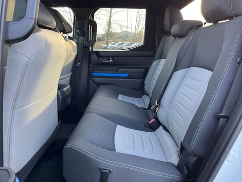 Used 2025 Toyota Tacoma TRD Off-Road image 27