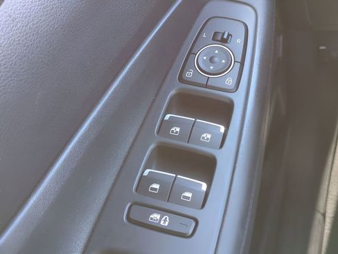 Used 2023 Hyundai Santa Fe SEL image 25