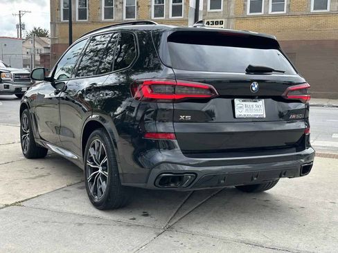 Used 2022 BMW X5 M50i w/ Premium Package AWD/4WD image 7