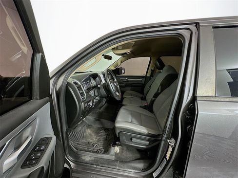 Used 2019 RAM 1500 Big Horn image 19