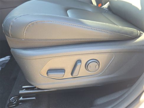 New 2026 Kia Sportage EX image 23