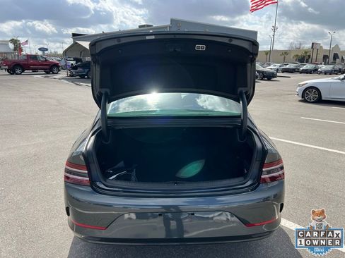 Used 2023 Genesis G80 image 18