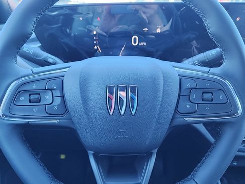 New 2026 Buick Envista Avenir image 19