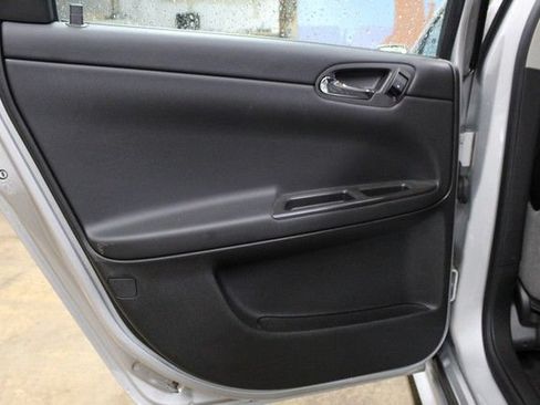 Used 2016 Chevrolet Impala Limited LS FWD image 13