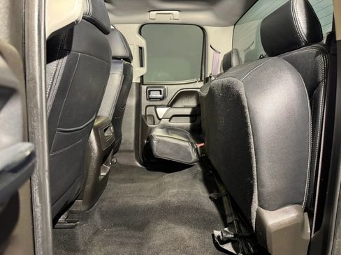 Used 2017 Chevrolet Silverado 1500 LT w/ Midnight Edition image 28