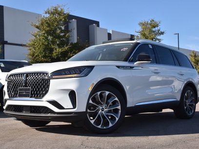 New 2026 Lincoln Aviator 2WD