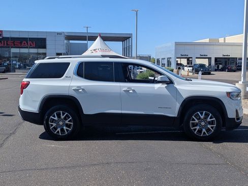 Used 2023 GMC Acadia SLT FWD image 7