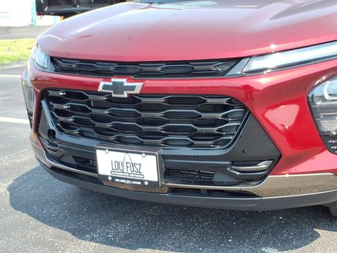 Used 2024 Chevrolet Trax ACTIV FWD image 32