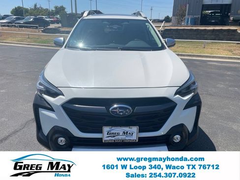 Used 2025 Subaru Outback Touring XT AWD/4WD image 10