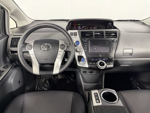 Used 2012 Toyota Prius V Five FWD image 28