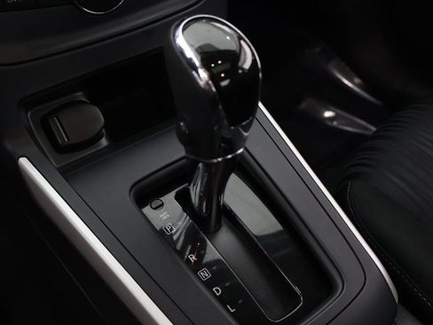 Used 2019 Nissan Sentra SV image 45