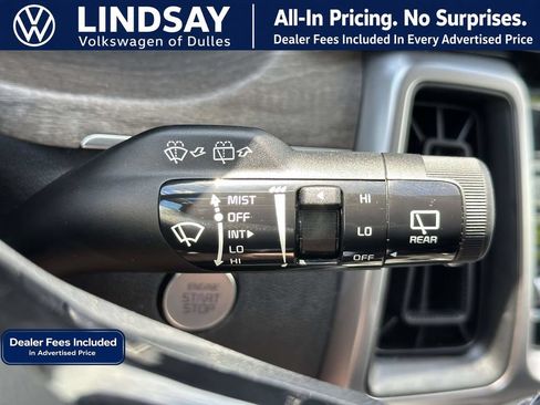 Used 2023 Kia Sorento S w/ Panoramic Sunroof Package AWD/4WD image 23