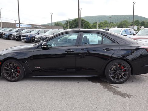 Used 2023 Cadillac CT4 V Blackwing RWD image 6