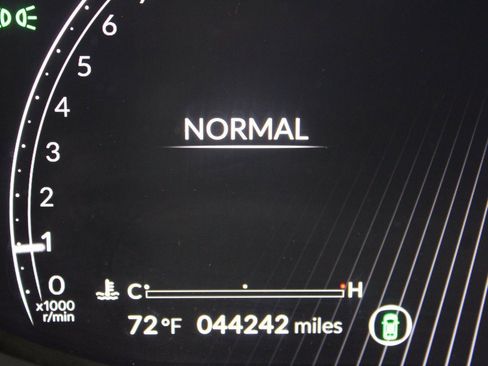 Used 2023 Acura MDX SH-AWD w/ Technology Package image 13