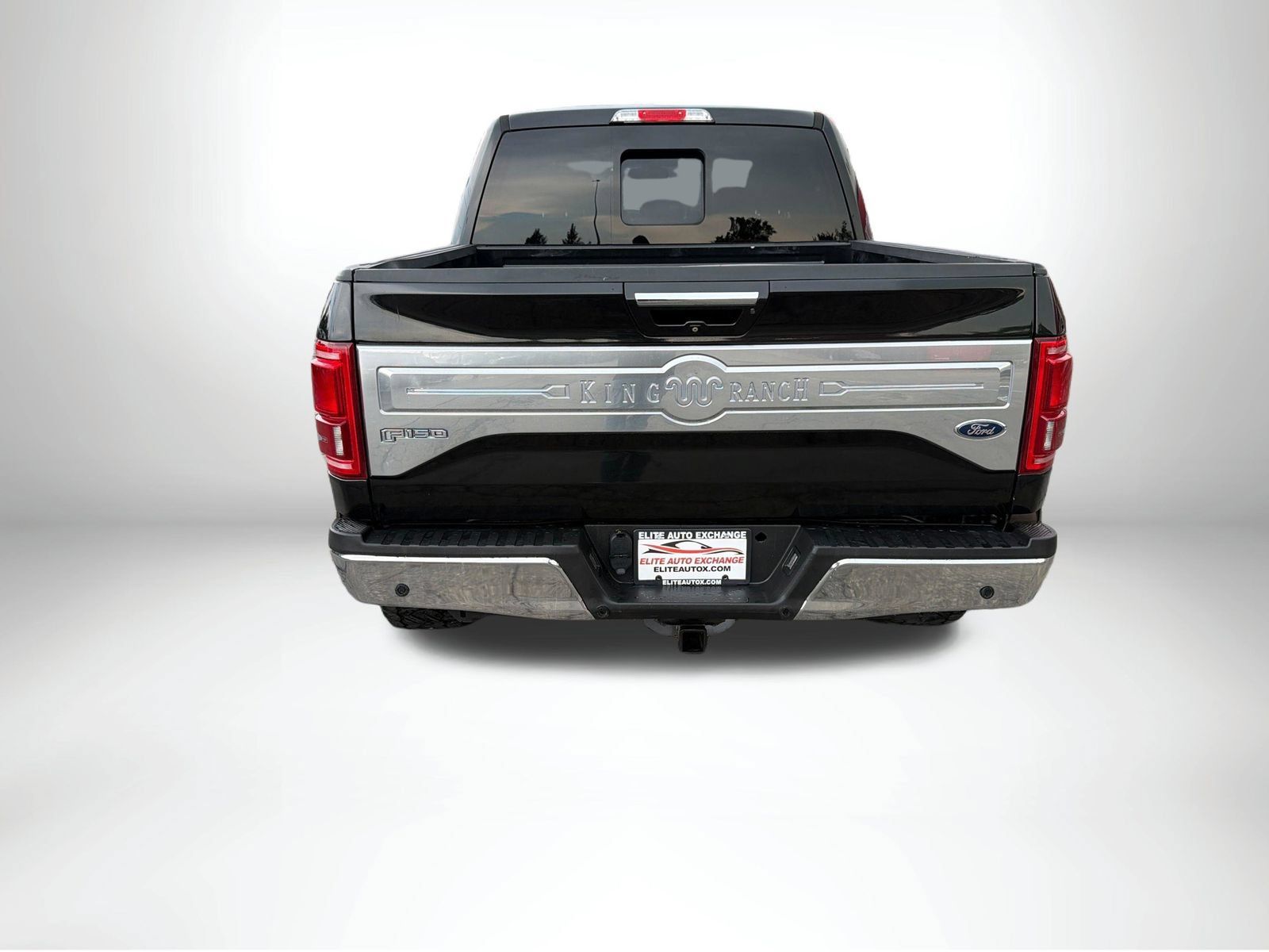 Used 2015 Ford F150 King Ranch w/ Equipment Group 601A Luxury AWD/4WD image 5