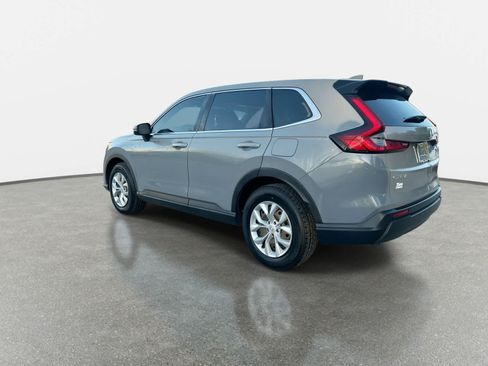 Used 2023 Honda CR-V LX image 6
