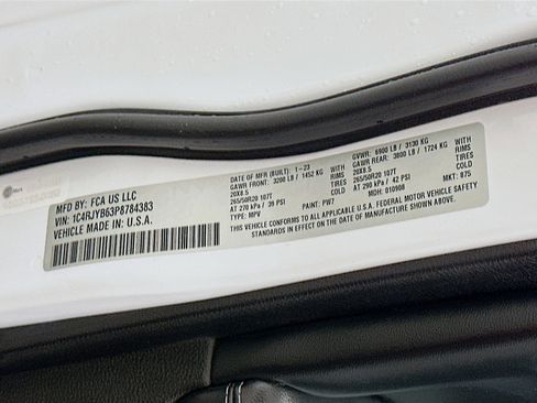 Used 2023 Jeep Grand Cherokee 4WD 4xe image 12