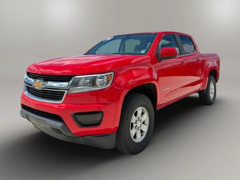 Used 2018 Chevrolet Colorado W/T w/ WT Convenience Package RWD image 3