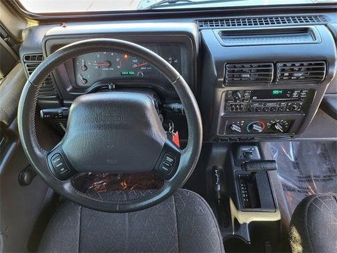 Used 2002 Jeep Wrangler Sport image 23