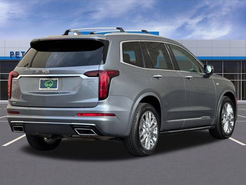 Certified 2021 Cadillac XT6 Premium Luxury w/ LPO, Radiant Package AWD/4WD image 4