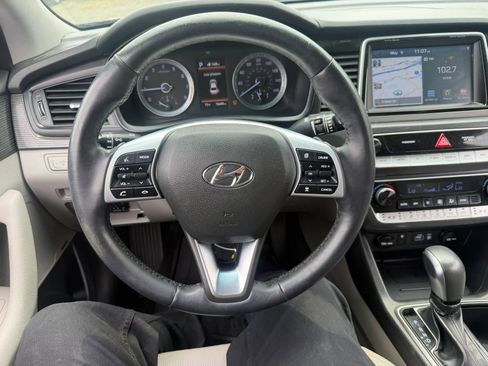 Used 2018 Hyundai Sonata Limited w/ Ultimate Package 07 FWD image 11