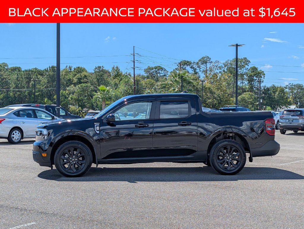 Used 2024 Ford Maverick Lariat w/ Black Appearance Package FWD image 2