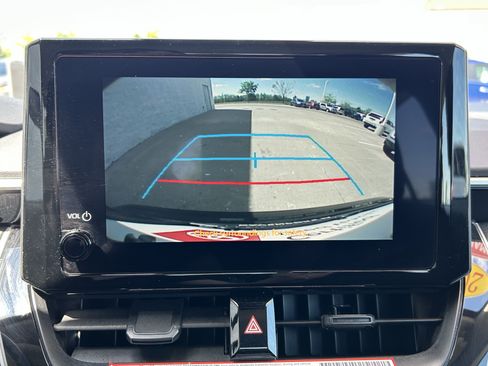 Used 2026 Toyota Corolla LE FWD image 27