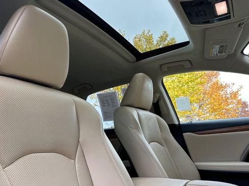 Used 2022 Lexus RX 350 AWD w/ Premium Package image 18