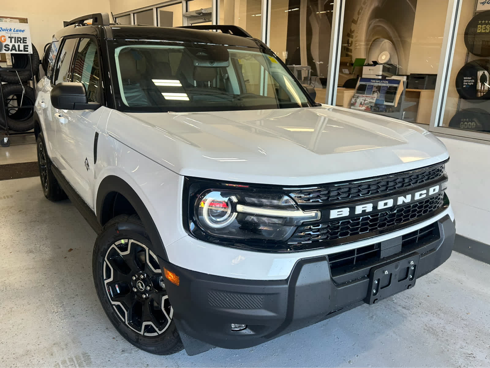 New 2026 Ford Bronco Sport Outer Banks AWD/4WD image 2
