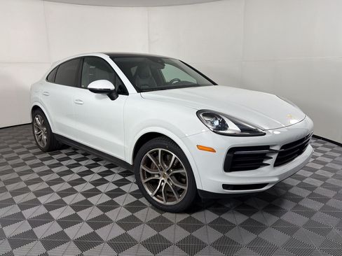 Certified 2023 Porsche Cayenne Coupe AWD/4WD image 7