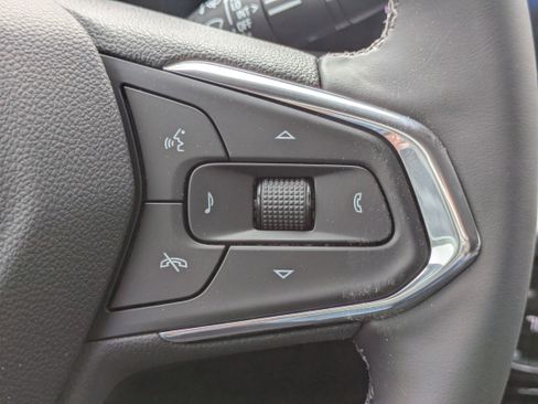 New 2025 Chevrolet Trax LT w/ Driver Confidence Package image 15