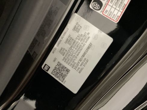 Used 2024 Chevrolet Camaro LT RWD image 39