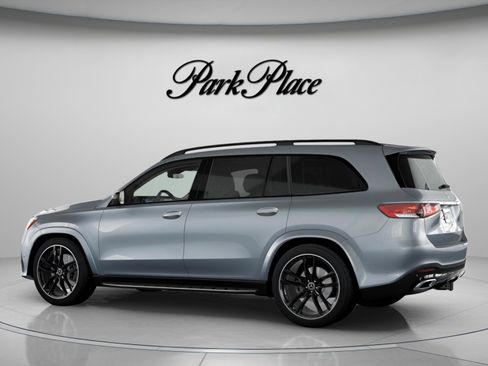 New 2026 Mercedes-Benz GLS 450 450 image 9