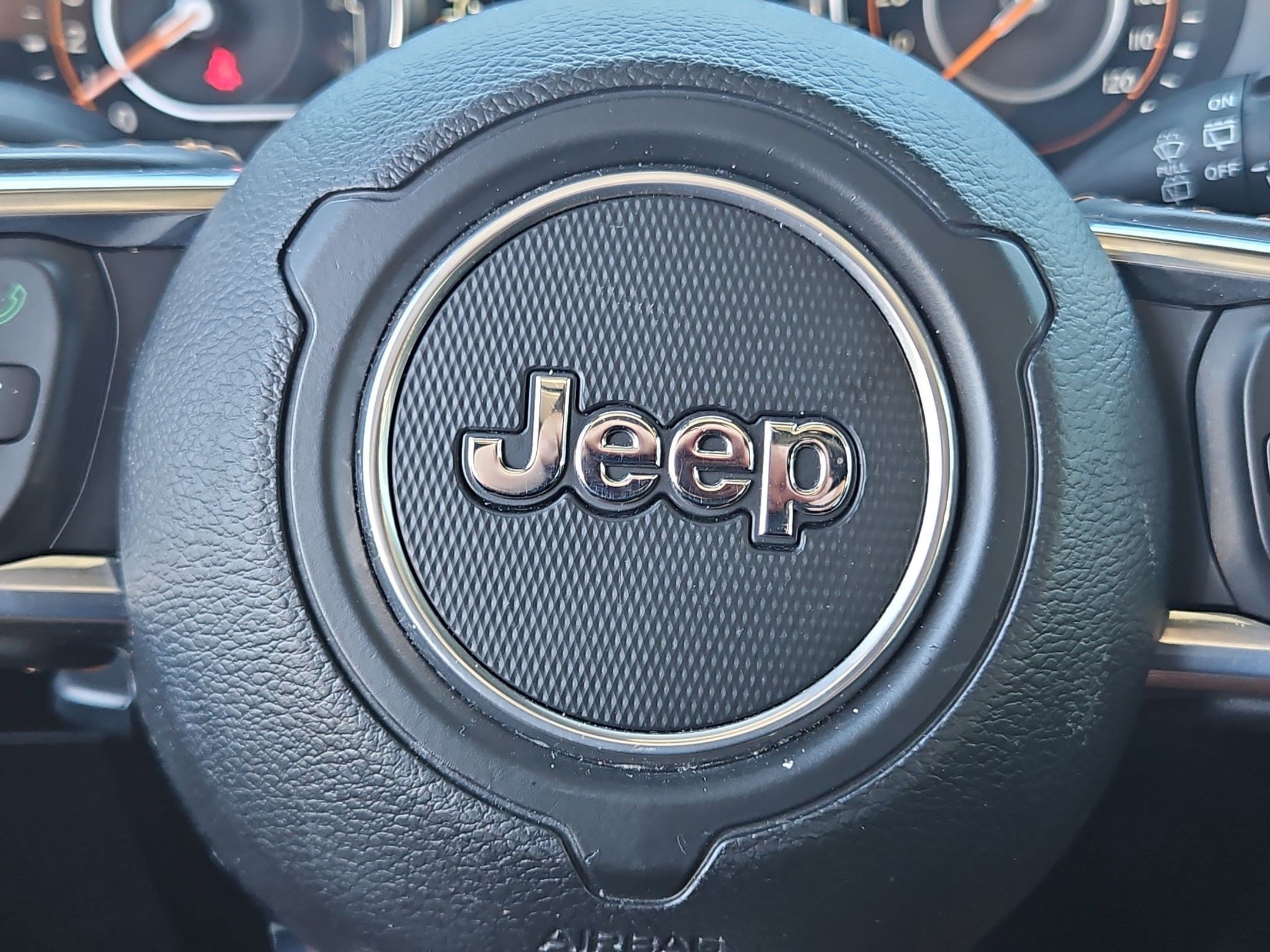 Used 2023 Jeep Wrangler Unlimited Sahara AWD/4WD image 27