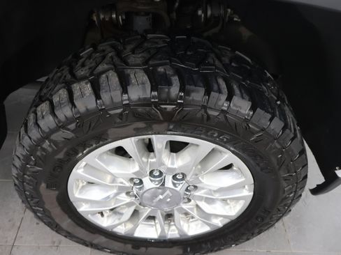Used 2022 Chevrolet Silverado 3500 High Country w/ Safety Package II AWD/4WD image 3