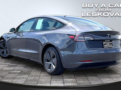Used 2022 Tesla Model 3 Long Range AWD/4WD image 2