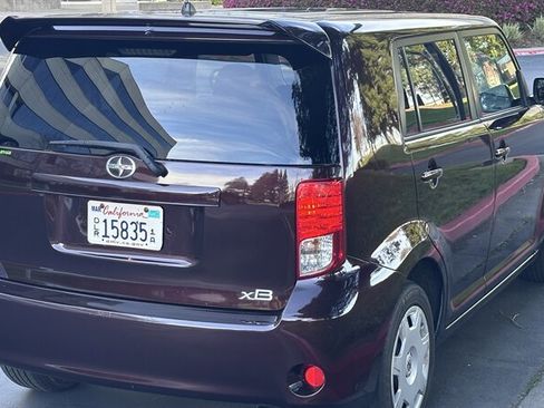 Used 2012 Scion xB image 8