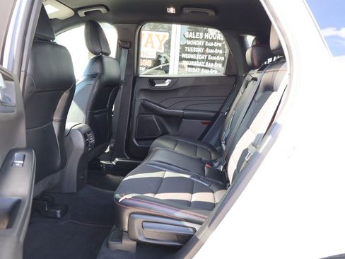 Used 2023 Ford Escape ST-Line Elite AWD/4WD image 24