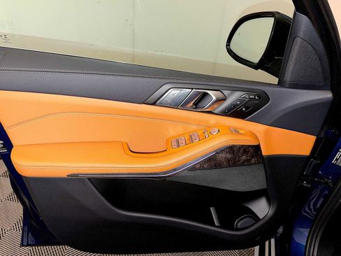 Certified 2022 BMW X7 xDrive40i w/ Premium Package image 11