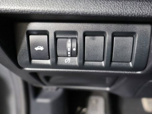 Used 2020 Subaru Legacy Premium image 28