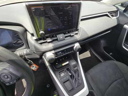 Used 2024 Toyota RAV4 LE FWD image 14