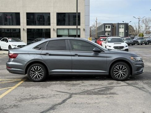 Used 2021 Volkswagen Jetta S image 8