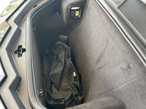 Used 2022 Chevrolet Corvette Stingray Coupe w/ 1LT image 12