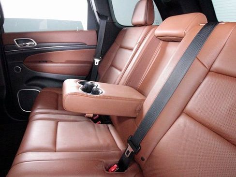 Used 2018 Jeep Grand Cherokee Summit w/ Platinum Series Group image 30