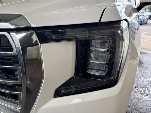 Used 2023 GMC Yukon SLT image 16