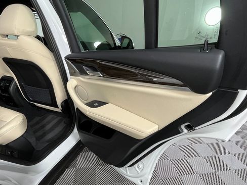 Used 2023 BMW X3 xDrive30i w/ Premium Package image 21