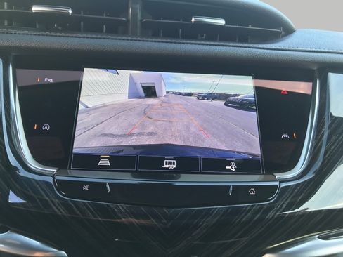 Certified 2025 Cadillac XT6 Premium Luxury w/ LPO, Premium Carpet Package AWD/4WD image 13